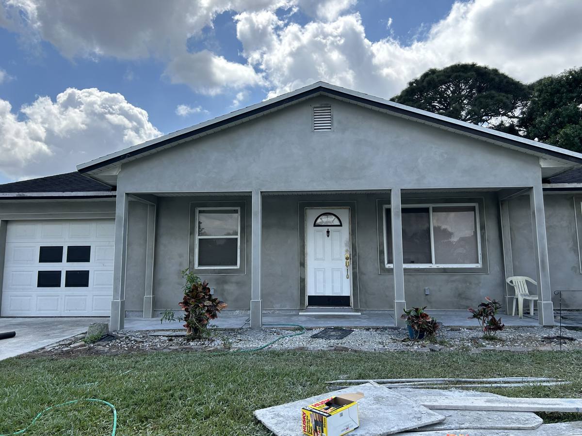 Stucco Installation example by Simon Stucco Services in South Florida