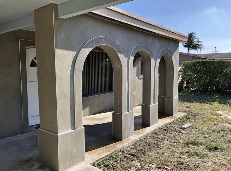 Residential stucco work by Simon Stucco Services in Boca Raton, Florida