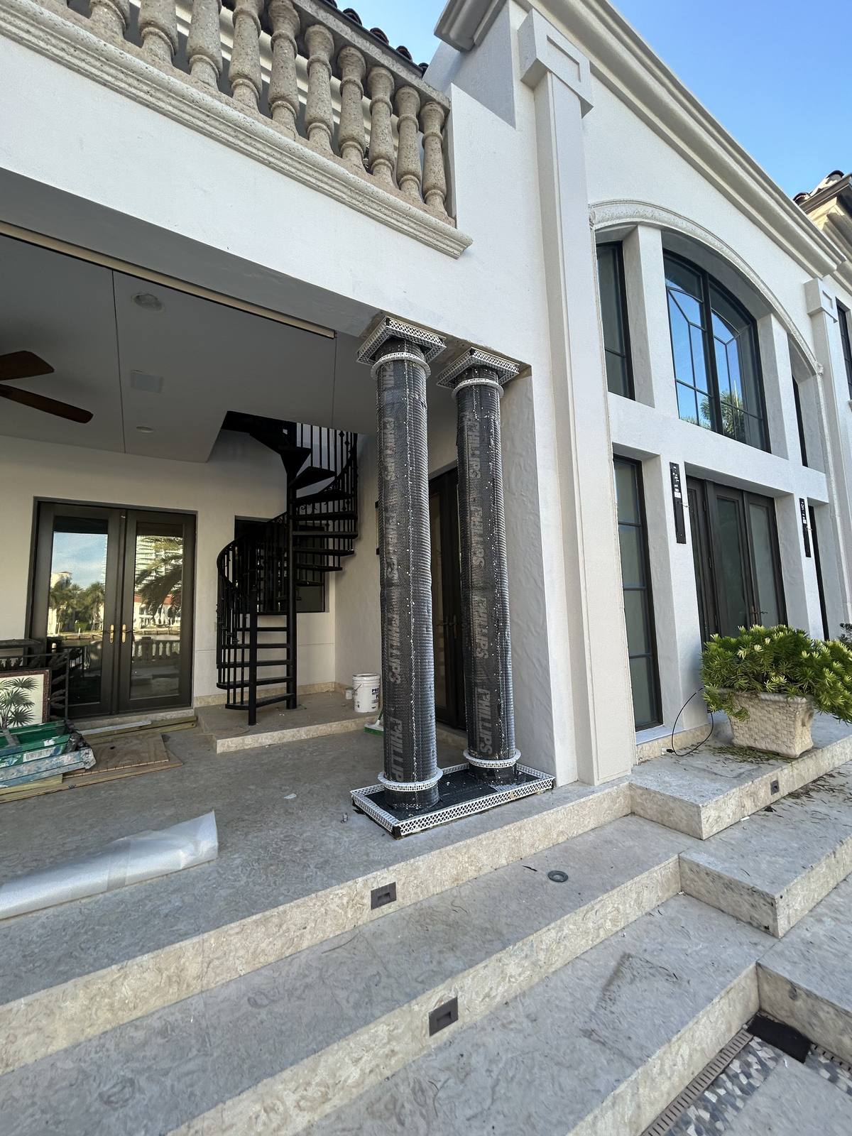 Stucco Finishes example by Simon Stucco Services in South Florida