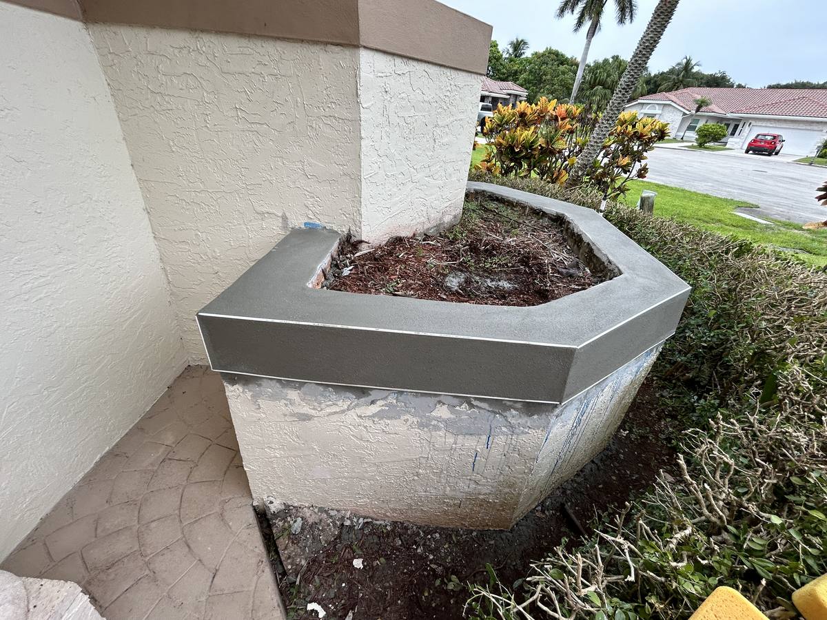 Stucco Planter Wall Repair South Florida - Simon Stucco Services