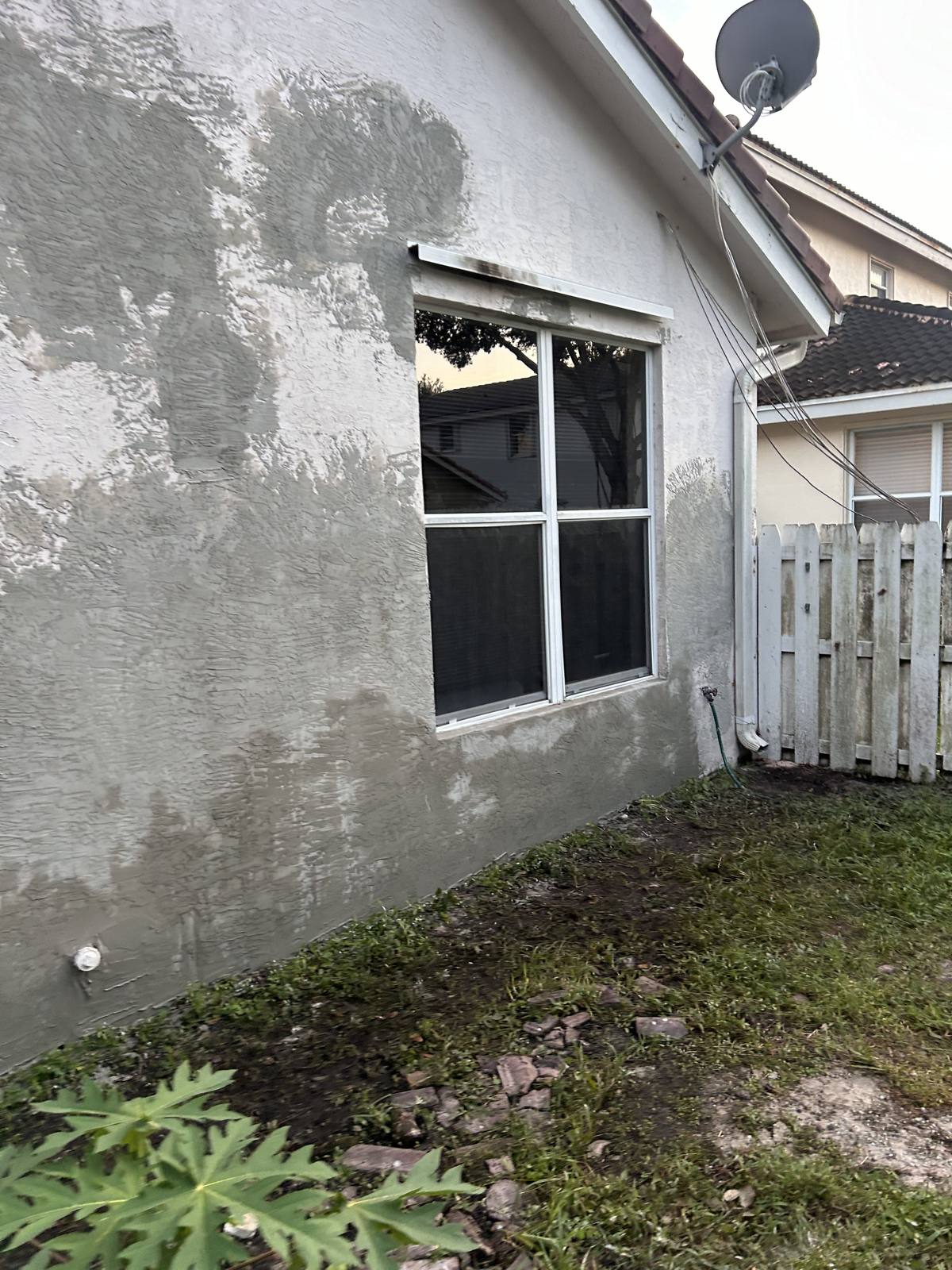 Stucco Repair Cracking Water Infiltration - Simon Stucco Services